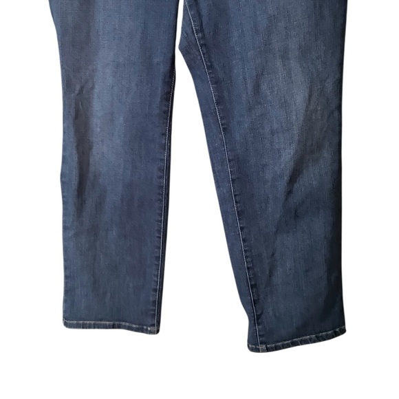 Good American Straight Leg Ankle Jeans‎ - Picture 2 of 7